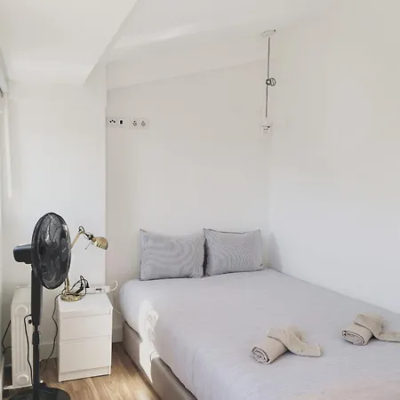 B&j Alfama Cruise Terrace 4 아파트 *